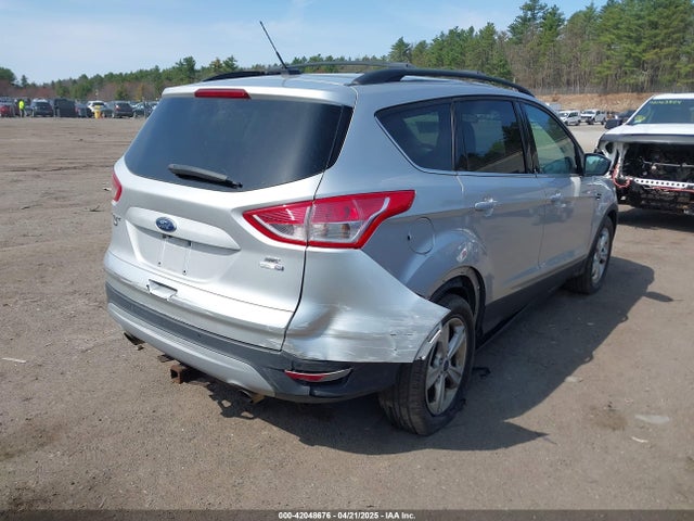 1FMCU9GXXGUB78201 Ford ESCAPE SE