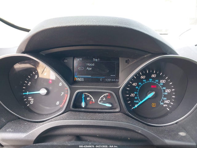 1FMCU9GXXGUB78201 Ford ESCAPE SE