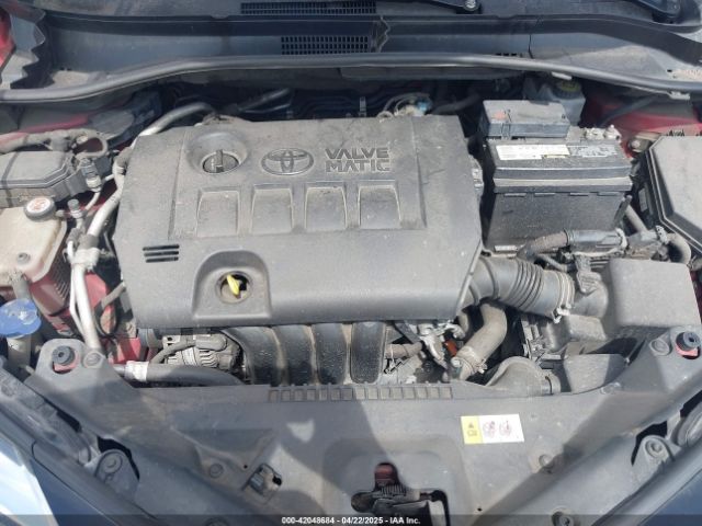 NMTKHMBX0LR112669 Toyota C-HR LE