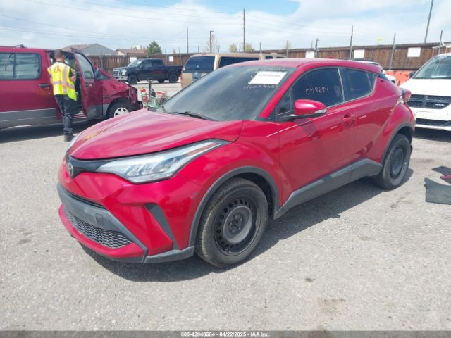 NMTKHMBX0LR112669 Toyota C-HR LE