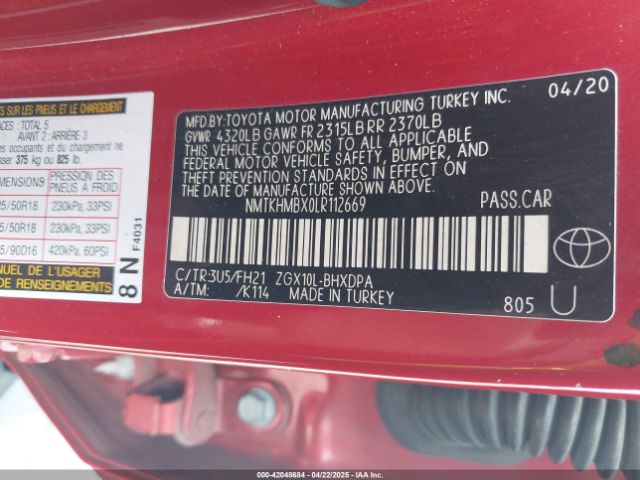 NMTKHMBX0LR112669 Toyota C-HR LE