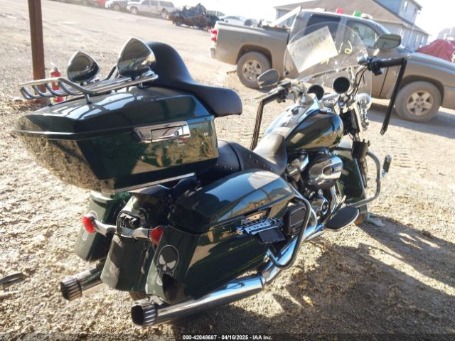 2019 HARLEY-DAVIDSON FLHR 1HD1FBC16KB611823 Photo 3