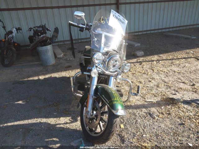 2019 HARLEY-DAVIDSON FLHR 1HD1FBC16KB611823 Photo 4