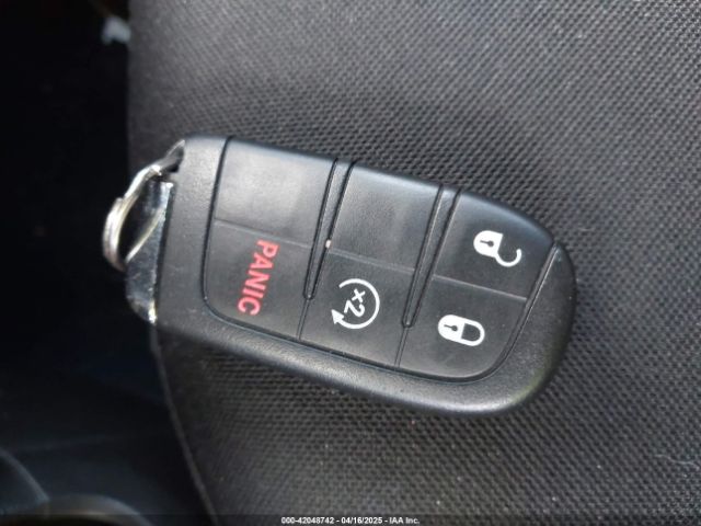 ZACCJBBB4HPF48867 Jeep Renegade Latitude 4x4