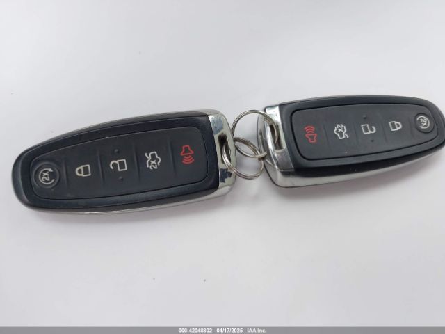 1FMCU9GD8KUB56356 Ford ESCAPE SE