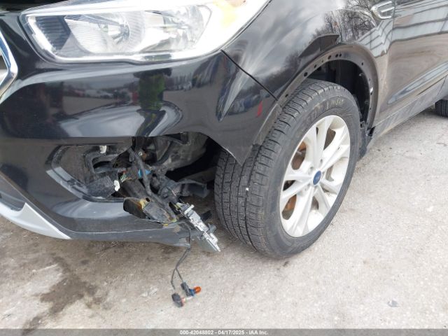 1FMCU9GD8KUB56356 Ford ESCAPE SE