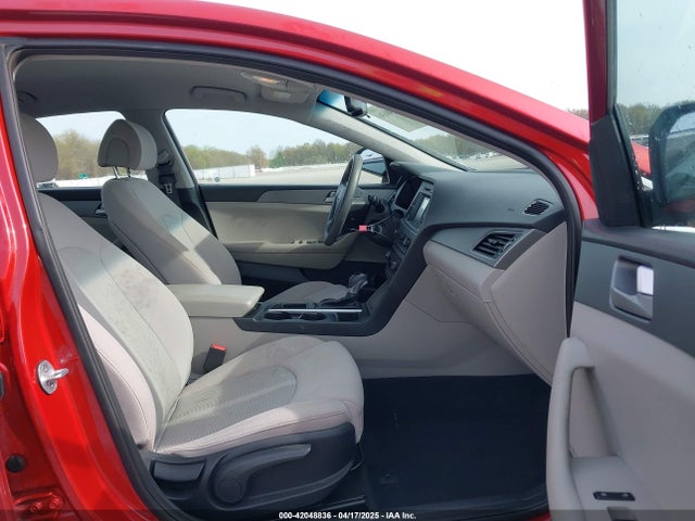 Hyundai SONATA SE 2017 5NPE24AF4HH455667 Image 5
