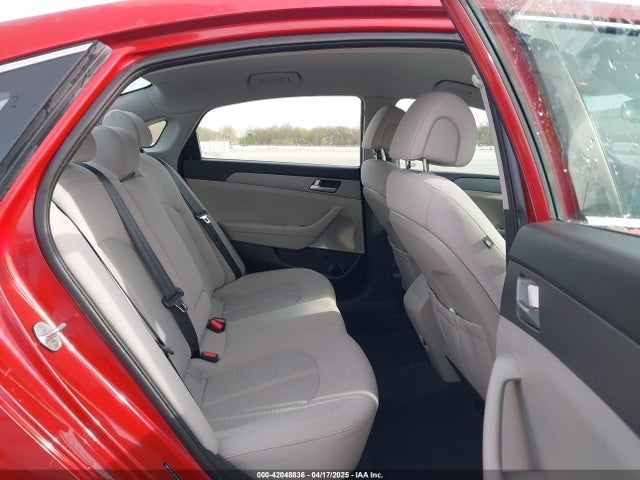 Hyundai SONATA SE 2017 5NPE24AF4HH455667 Image 8