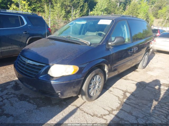 2005 CHRYSLER TOWN & COUNTRY 2C4GP44R75R483350 Photo 1