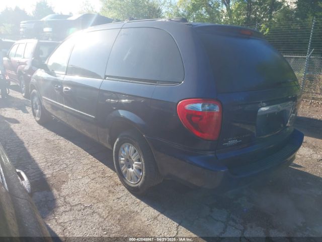 2005 CHRYSLER TOWN & COUNTRY 2C4GP44R75R483350 Photo 2