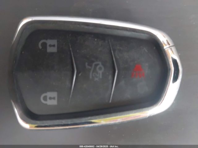 1GYKNBRS1HZ239049 Cadillac XT5 LUXURY