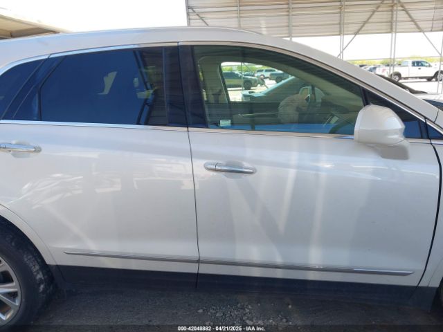 1GYKNBRS1HZ239049 Cadillac XT5 LUXURY