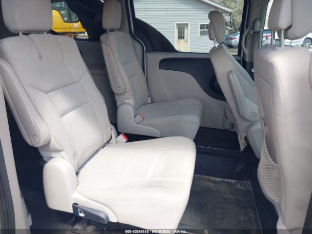 2C7WDGBG3HR828825 Dodge Grand Caravan Se