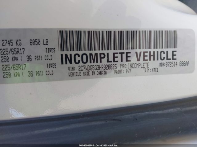 2C7WDGBG3HR828825 Dodge Grand Caravan Se