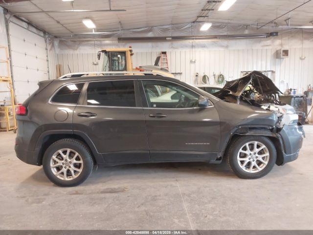 1C4PJMCB3GW187502 Jeep Cherokee Latitude