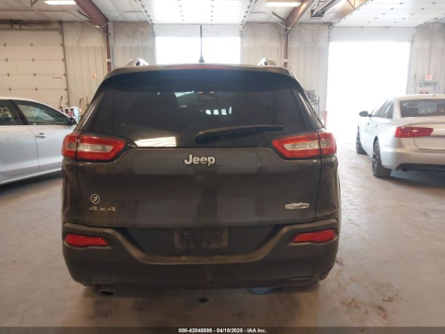 1C4PJMCB3GW187502 Jeep Cherokee Latitude