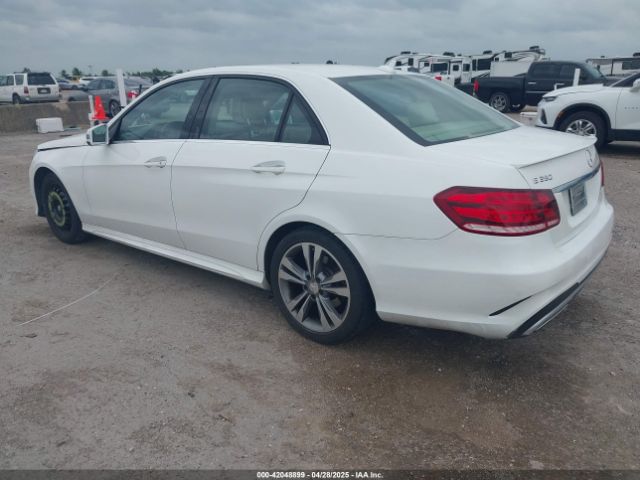 2014 MERCEDES-BENZ E 350 WDDHF5KBXEB044358 Photo 2
