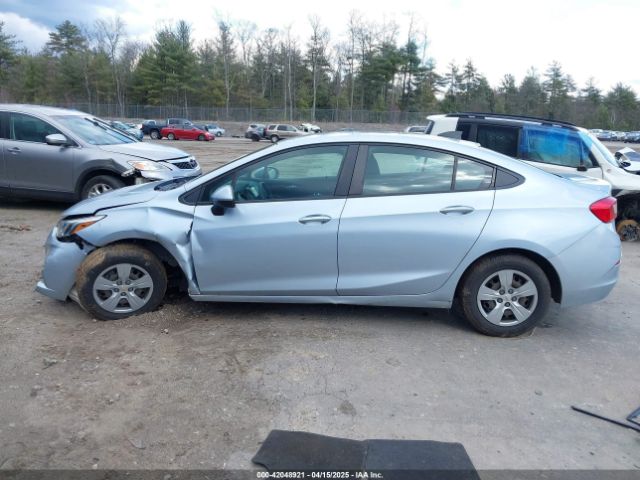 1G1BC5SMXJ7224004 Chevrolet Cruze Ls Auto