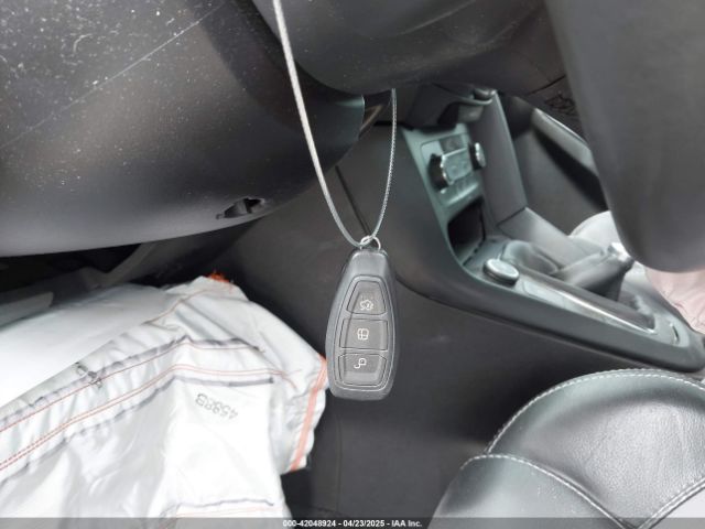 1FADP3L94HL244274 Ford FOCUS ST
