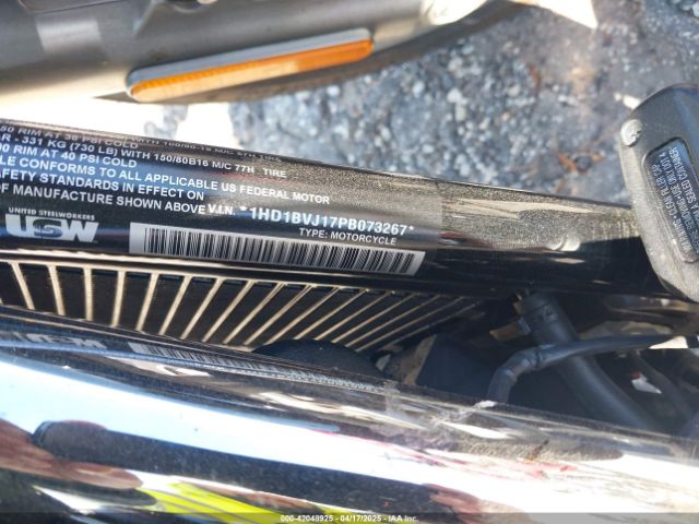 2023 HARLEY-DAVIDSON FXST 1HD1BVJ17PB073267 Photo 9