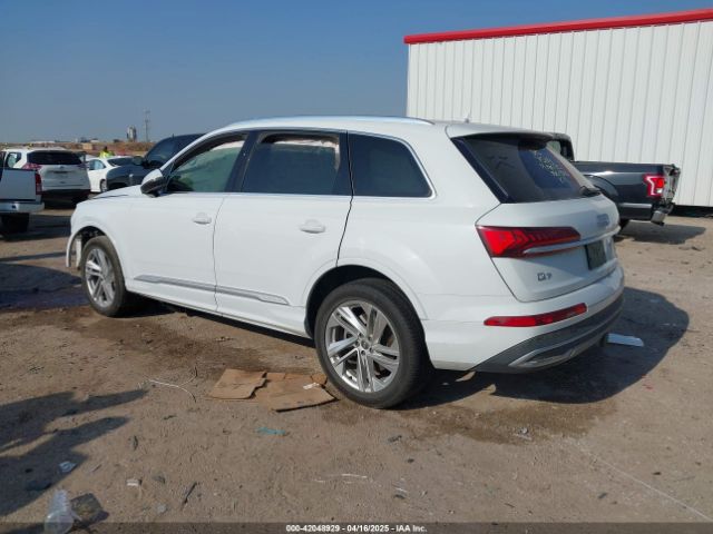 2020 AUDI Q7 WA1AXAF73LD007509 Photo 2
