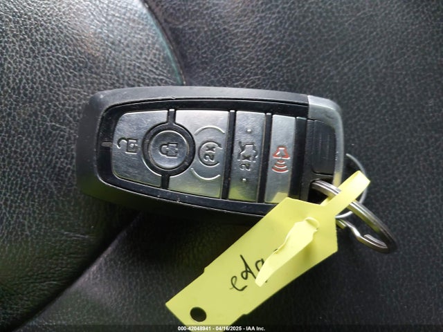 2FMPK4K95KBB55619 Ford Edge Titanium