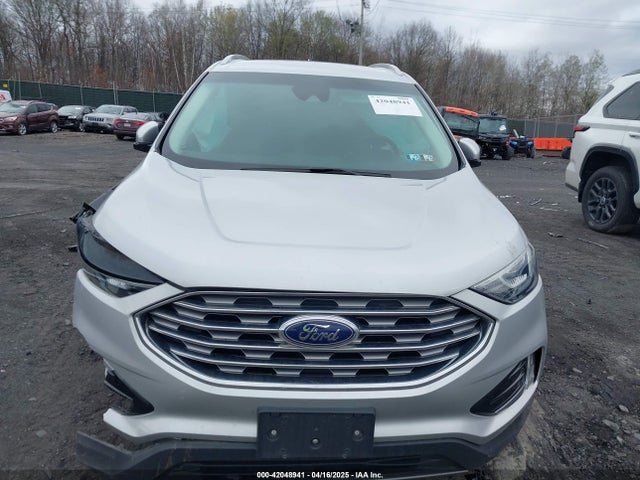 2FMPK4K95KBB55619 Ford Edge Titanium