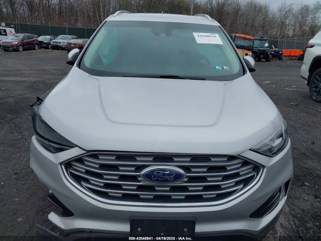2FMPK4K95KBB55619 Ford Edge Titanium
