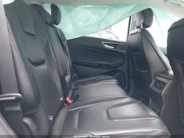2FMPK4K95KBB55619 Ford Edge Titanium