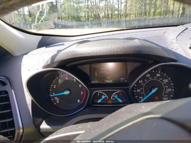 1FMCU9J95JUA79917 Ford Escape Titanium