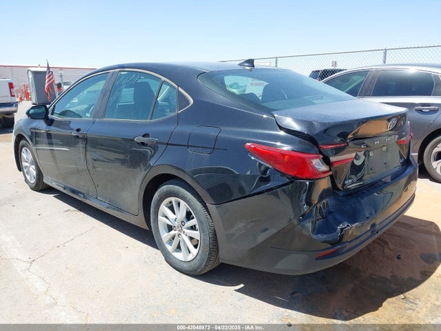Toyota CAMRY LE 2025 4T1DAACK9SU522182 Image 3