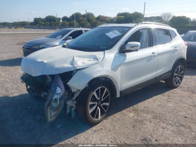 JN1BJ1CP2KW525293 Nissan Rogue Sport Sl