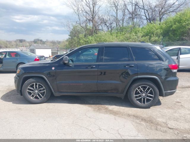 1C4RJFLG3HC674489 Jeep Grand Cherokee Trailhawk 4x4