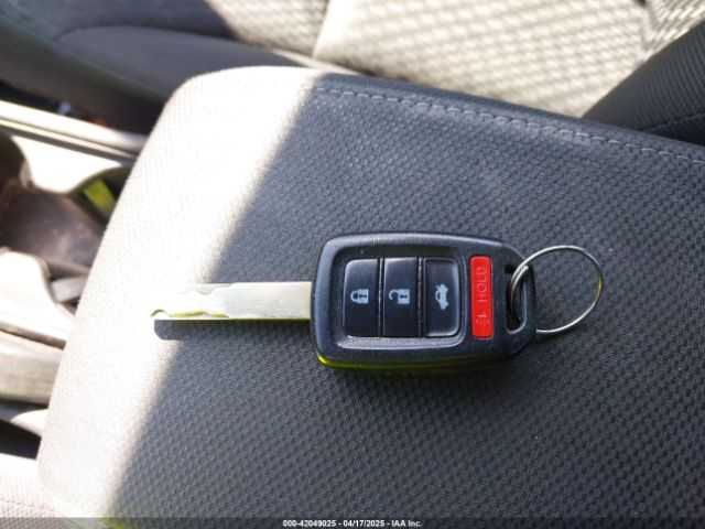 2HGFB2F5XEH558512 Honda Civic Lx