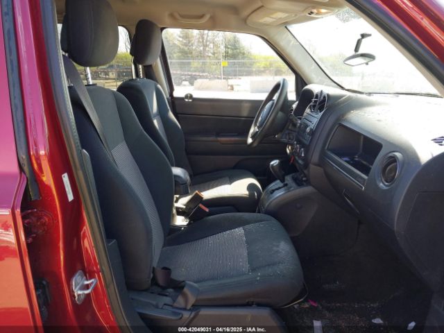 1C4NJRBB3ED678375 Jeep Patriot Sport