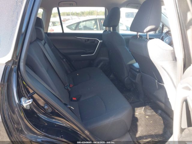 2T3F1RFVXLW086240 Toyota RAV4 LE