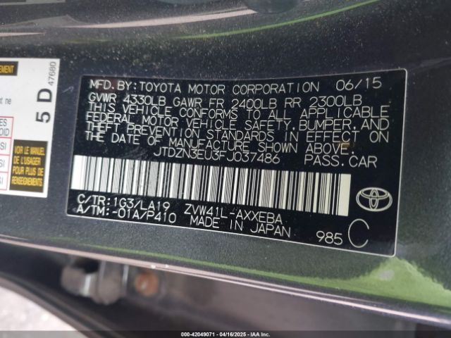 JTDZN3EU3FJ037486 Toyota Prius V Four