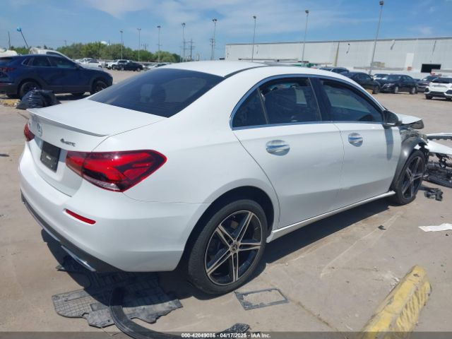 2022 MERCEDES-BENZ A 220 W1K3G4FB2NJ357146 Photo 3