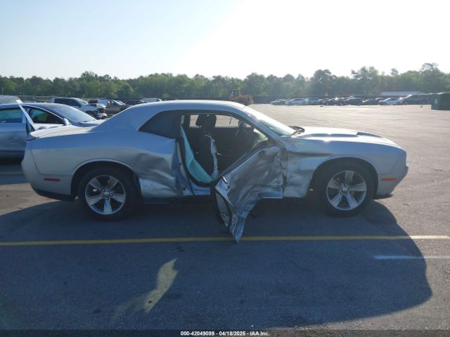 2C3CDZAG6KH674268 Dodge Challenger Sxt