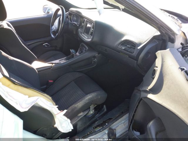 2C3CDZAG6KH674268 Dodge Challenger Sxt