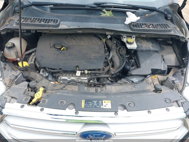 1FMCU0HD0JUB24722 Ford ESCAPE SEL