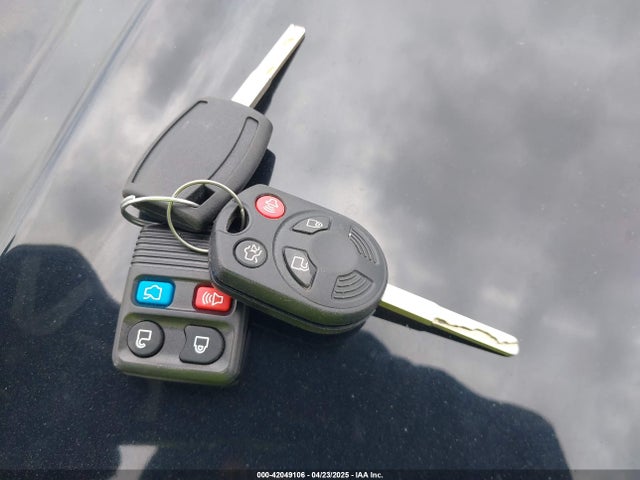 1FMCU0HD0JUB24722 Ford ESCAPE SEL