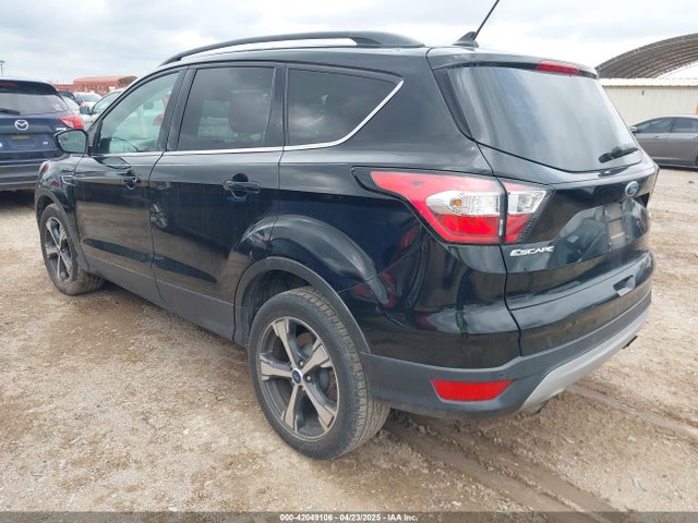 1FMCU0HD0JUB24722 Ford ESCAPE SEL