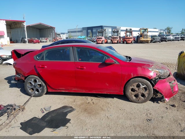 3KPF24AD3KE053606 KIA Forte Lxs