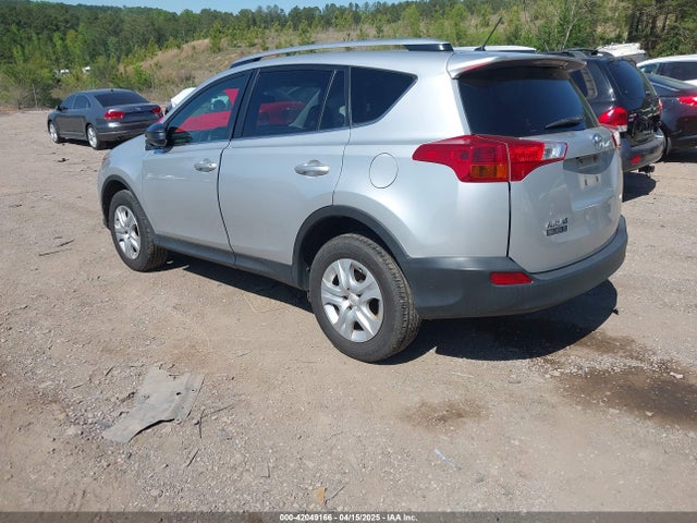 Toyota RAV4 LE 2014 JTMZFREVXED042738 Image 3