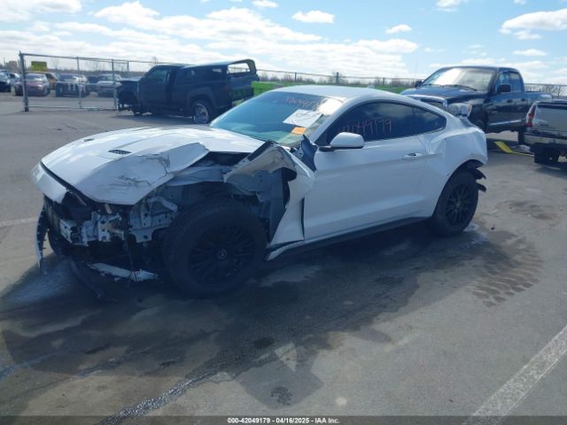 2022 FORD MUSTANG 1FA6P8TH0N5139048 Photo 1