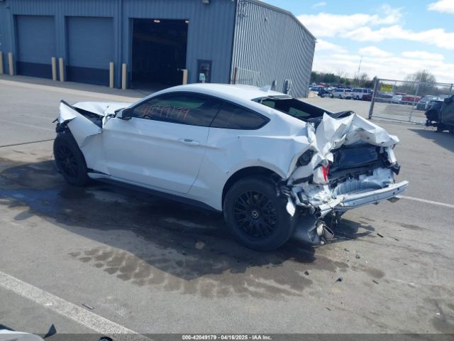 2022 FORD MUSTANG 1FA6P8TH0N5139048 Photo 2