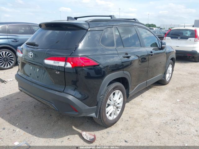 7MUCAAAG8RV083172 Toyota Corolla Cross Le