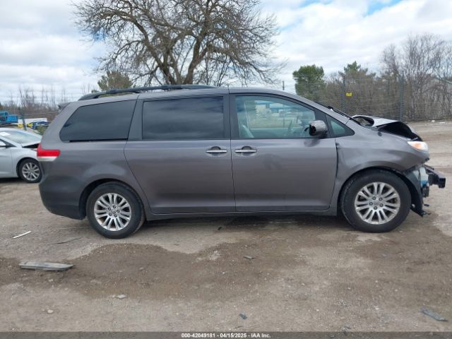 5TDYK3DC0ES422700 Toyota Sienna Xle V6 8 Passenger