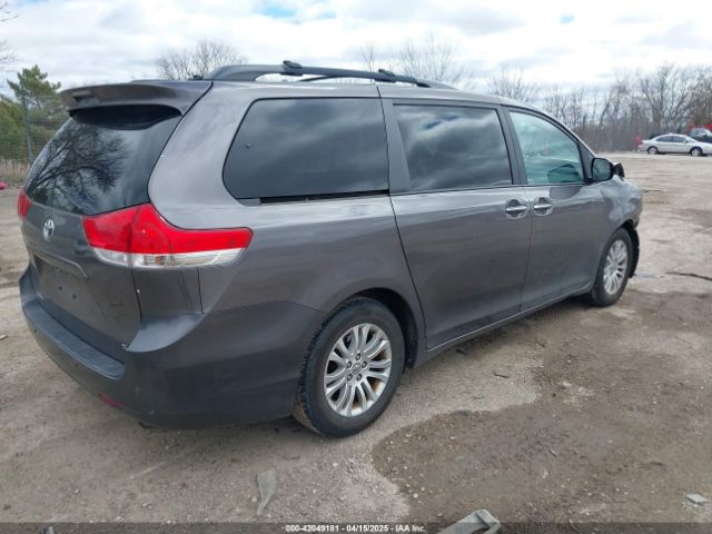 5TDYK3DC0ES422700 Toyota Sienna Xle V6 8 Passenger